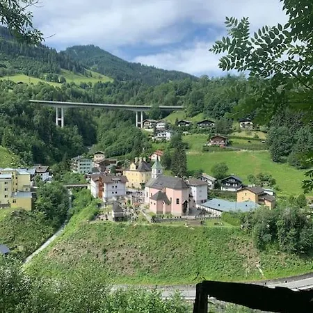 샬레 Kleine Alpenhuette In Neben Der Salzach Lend